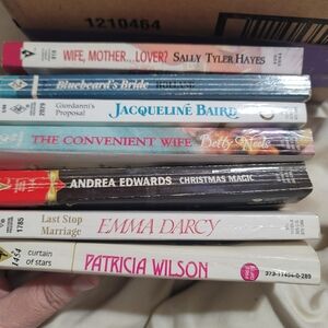 Lot of 7‎ Vintage Romance Paperback Books Harlequin Various Bundle